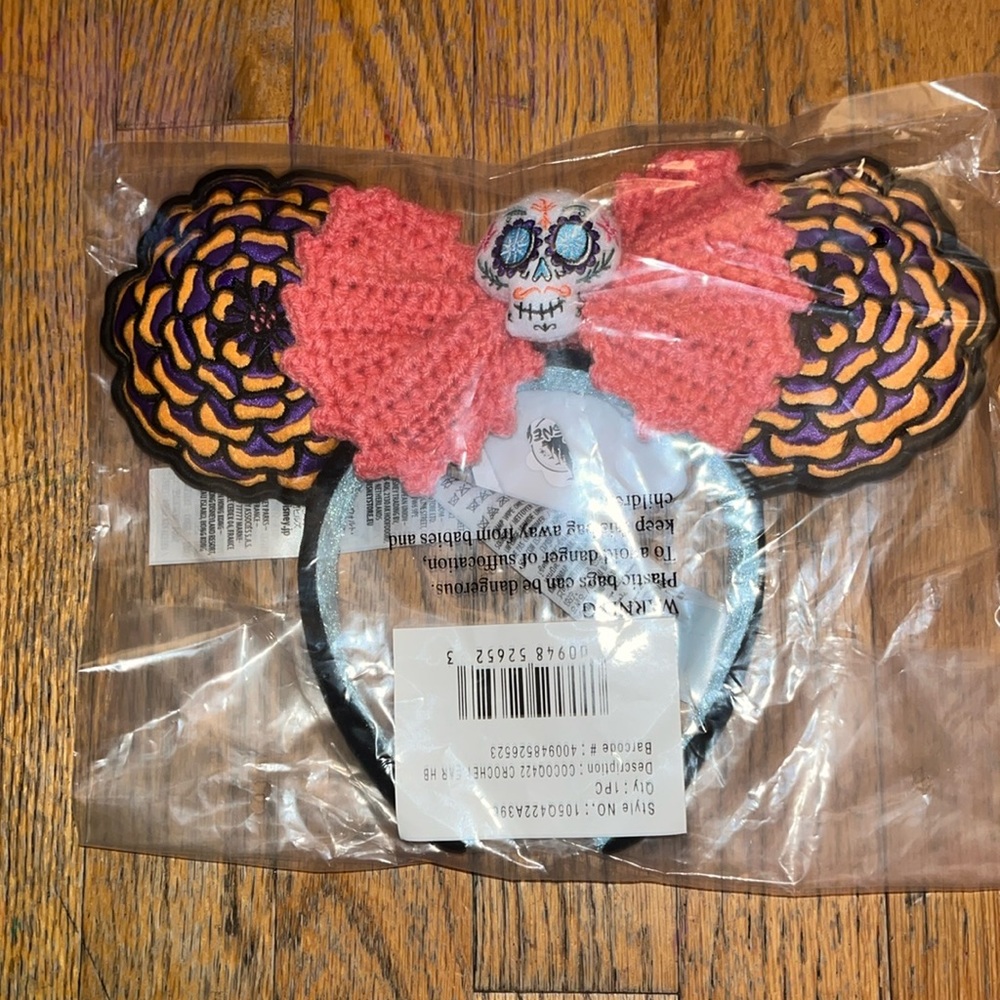 Disney coco crochet skull Minnie Mouse ears